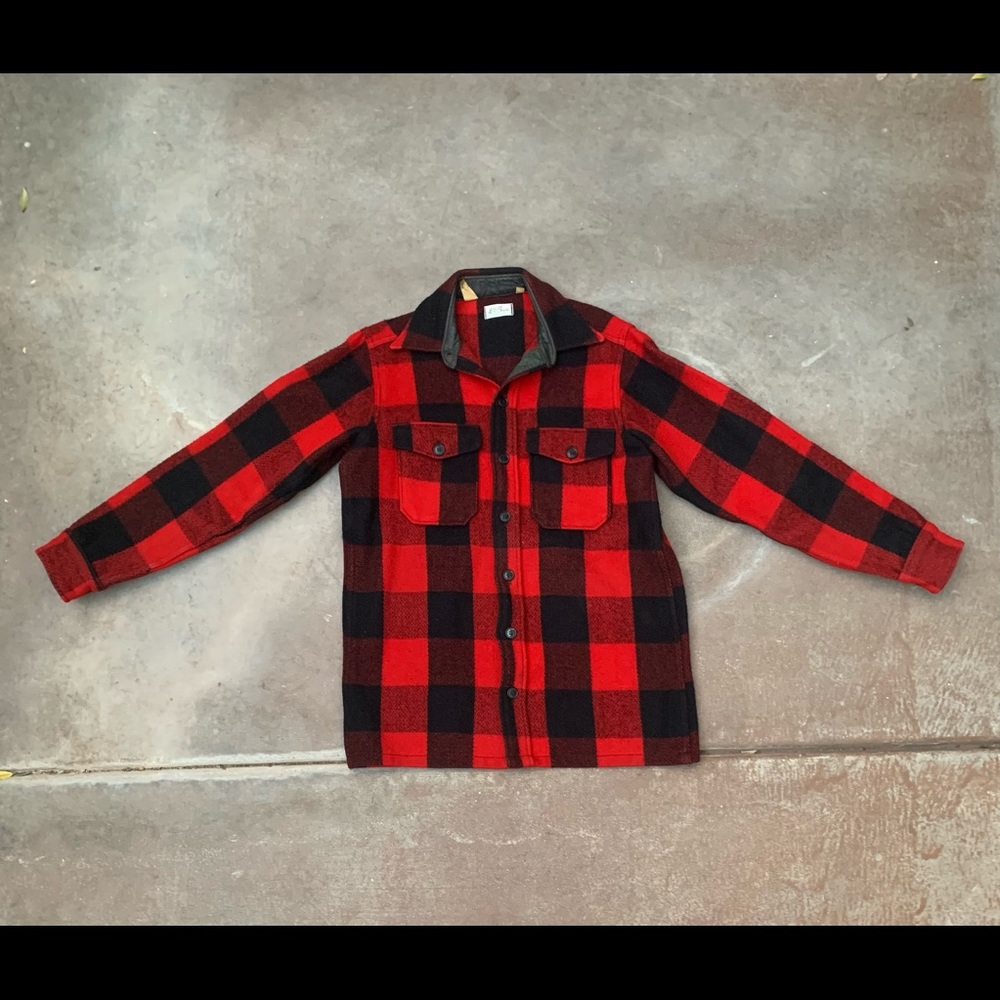 RED L.L BEAN BUFFALO FLANNEL SWEATER